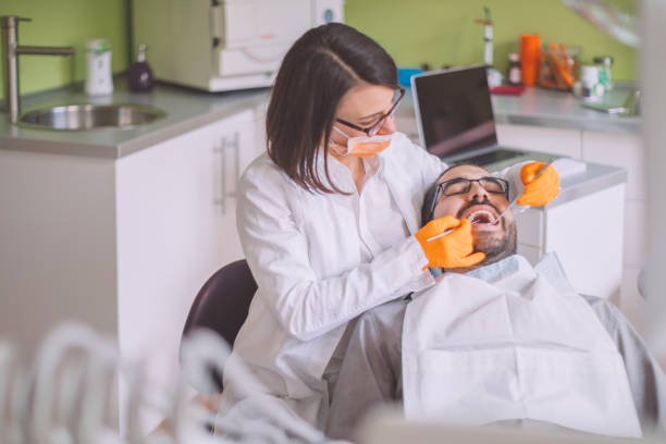 Best Urgent Care for Lost Fillings or Crowns in Loughman, FL